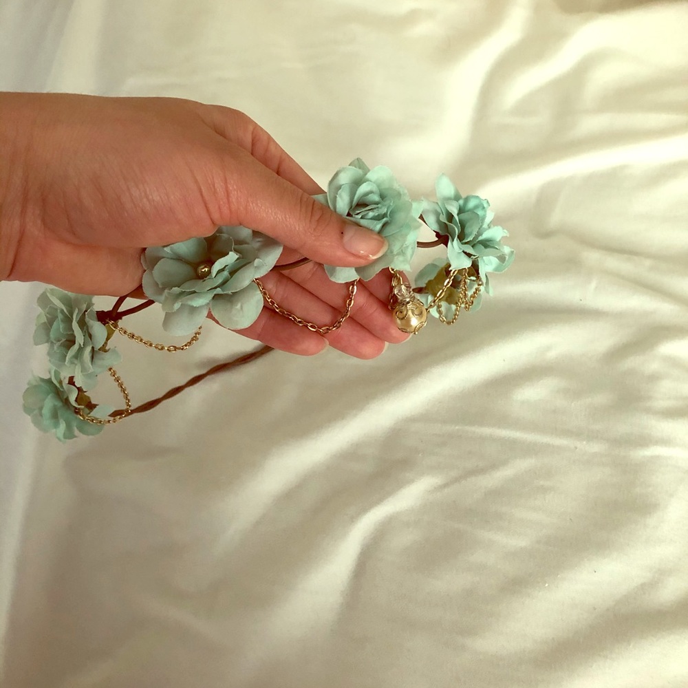 baby blue floral crown